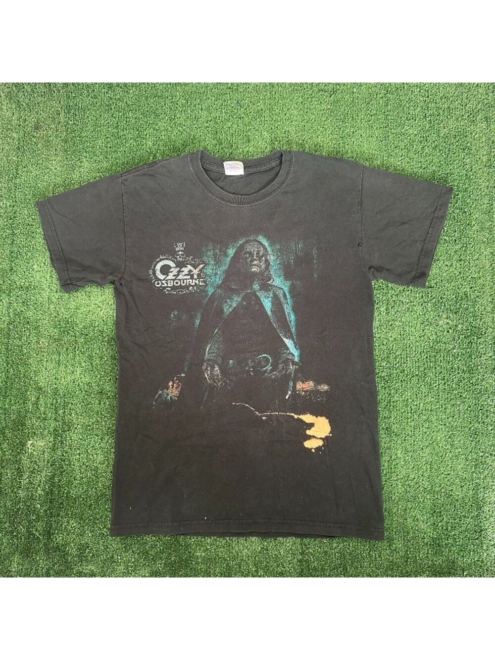 Vintage Y2K Ozzy Osbourne T-Shirt Black Rain Tour Band Tee
